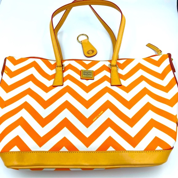 Dooney & Bourke Coated Cotton Chevron Tote Tangerine w/ Leather Key Fob NWT - Picture 1 of 11